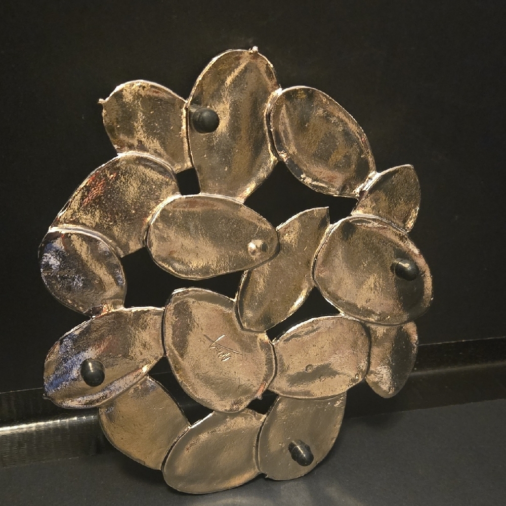 Michael Aram Silver Leaf Trivet - Picture 9 of 9